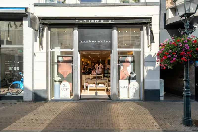 Winkel Kampen | Zoek winkels te huur: Oudestraat 65 8261 CG Kampen 