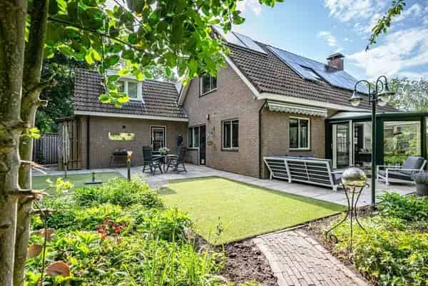 Luxe vrijstaande woning Marknesse 6 slaapkamers gasloos energielabel A+