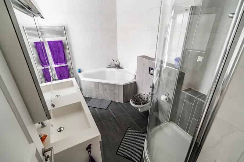 Luxe 6 Slaapkamers Huis Aan Het Water Leiden