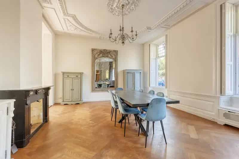 8 Slaapkamers Luxe Hoekwoning 332m2 Duinoord