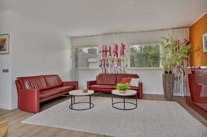 Ruim Zonnig Huis Rustige Buurt Luxe Afwerking