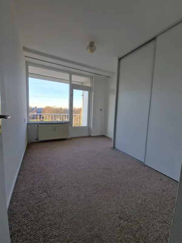 Top appartement bovenste verdieping 4 kamers