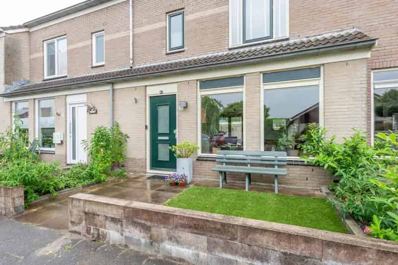 Huis te koop Eemnes: 4 Slaapkamers, Zonnige Tuin, Energielabel A
