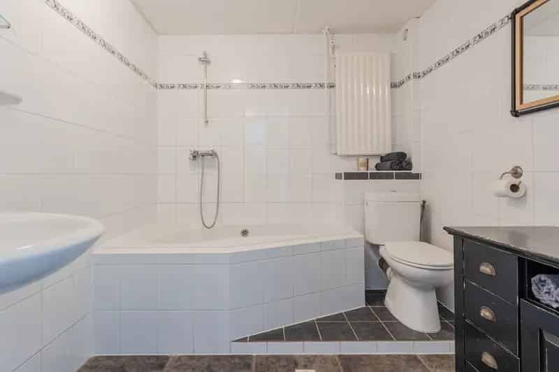 5 Slaapkamers Ruime Tussenwoning Broekvelden Energielabel B