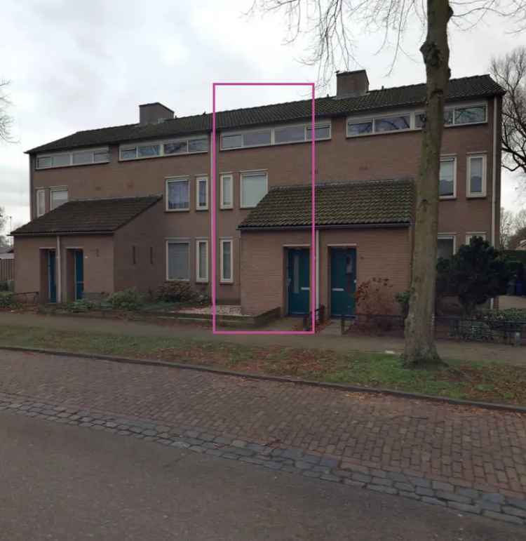 Eengezinswoning Te Huur in Heesch, Noord-Brabant