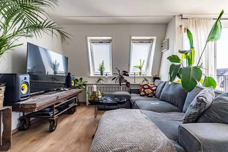 3 Kamer Hoekappartement Oegstgeest Ruim Balkon Zuid