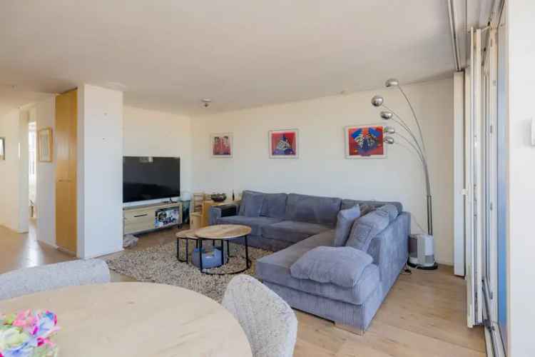 Penthouse Appartement IJmuiden  Zonnig Balkon Uitzicht Lift Privé Berging