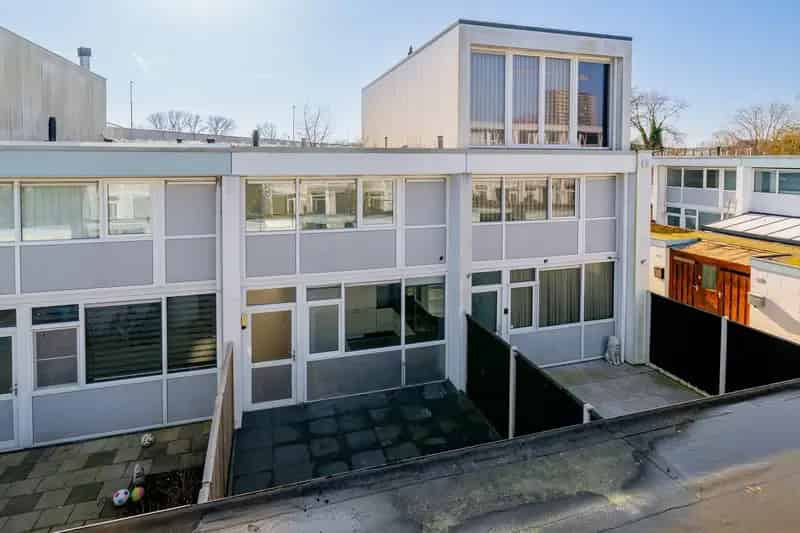 Huis te koop Amsterdam: Unieke 4-kamer woning aan het water