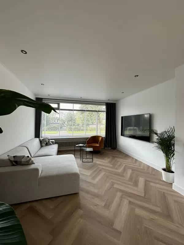 Te Huur: Ruime bovenwoning Eindhoven 4 slaapkamers gerenoveerd