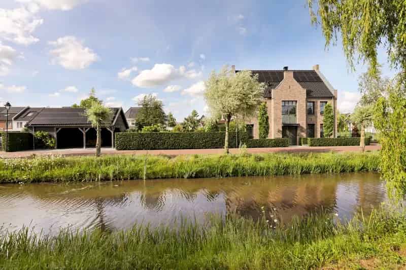 Luxe Villa te koop Eemnes 300m2 5 slaapkamers Slimme Techniek