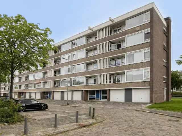 4 Kamer Appartement Lombardijen Rotterdam