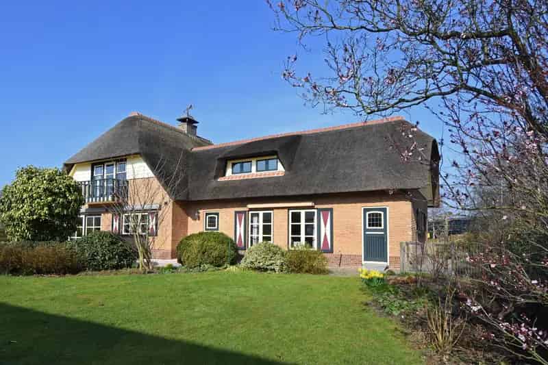 Huis te koop De Lier: Ruime karakteristieke villa met parktuin
