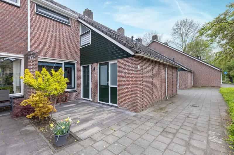 Instapklare Tussenwoning Grootebroek 4 slaapkamers Moderne Keuken