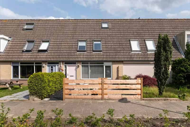 Huis te koop: Haydnplantsoen 100 1323 EH Almere 