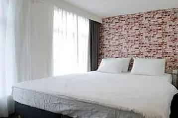 Studio Witte de Withstraat Rotterdam: Lichtrijk Appartement voor Kort of Langer Verblijf
