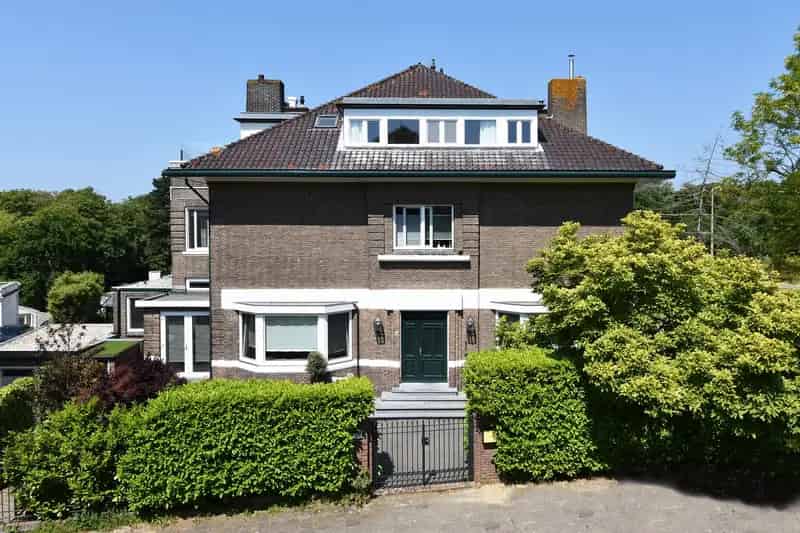 Herenhuis te koop Westbroekpark Den Haag