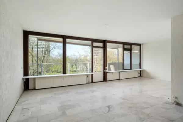 Ruim appartement Curieplaats 2 slaapkamers zonnig balkon