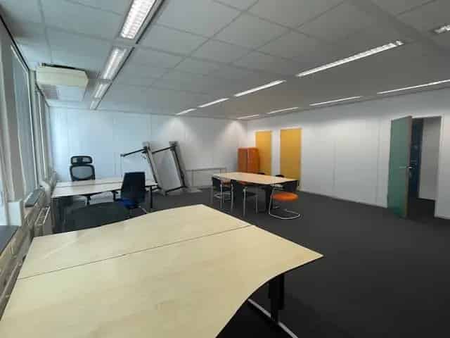 Kantoorruimte te huur Hoogvliet Rotterdam