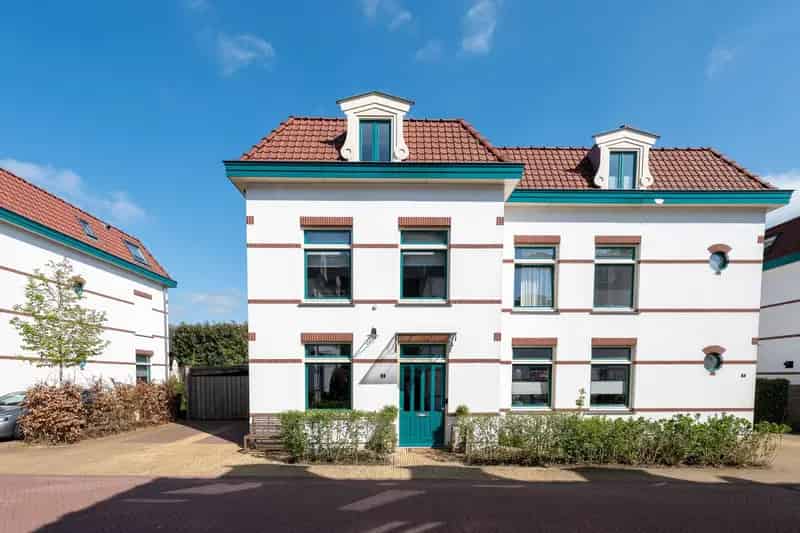 Huis te koop Hilversum Centrum: Ruime Villa 240m2 5 slaapkamers A++