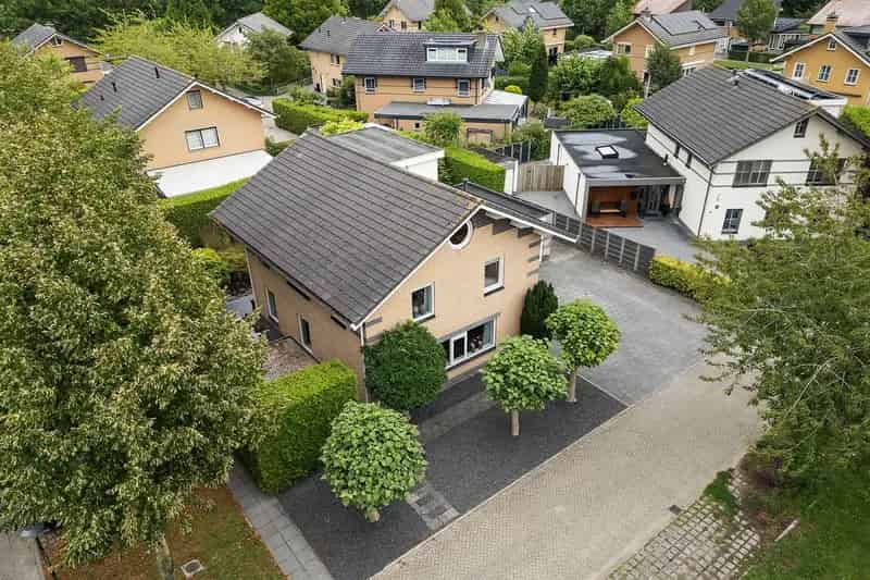 Huis te koop: Maandenweg 43 1335 KL Almere 