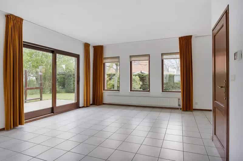Ruime gezinswoning 6 slaapkamers Noordwelle