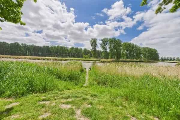 Vrijstaande Bungalow Axel 4 slaapkamers 2 badkamers Ruime Tuin