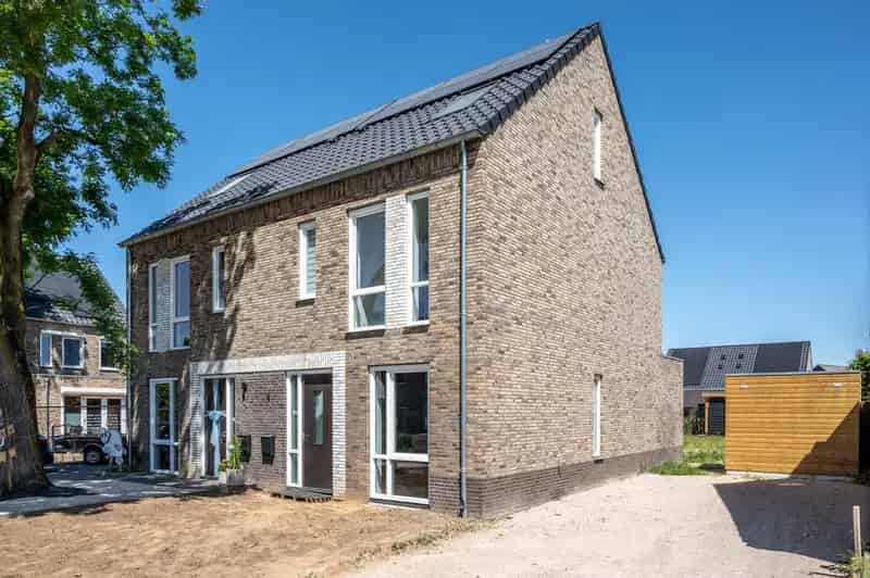 Twee Onder Een Kapwoning Oeffelt 4 Slaapkamers A+++