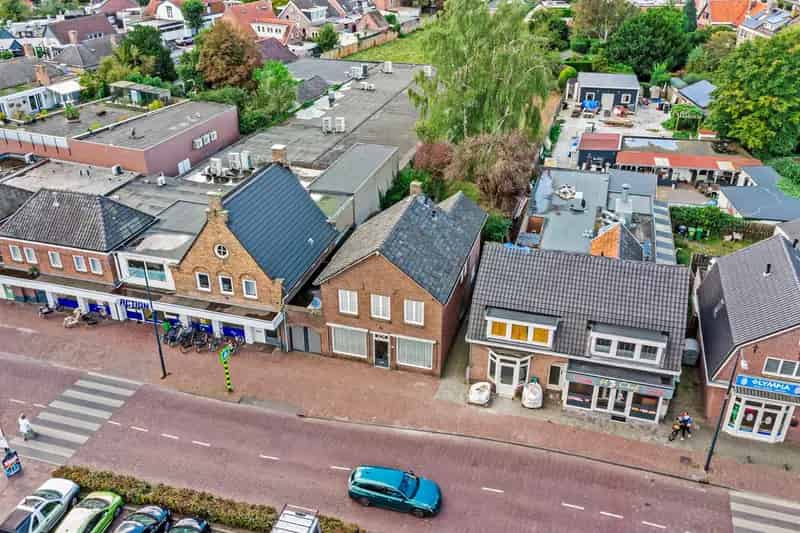 Uniek Woon Winkelpand met Diepe Tuin te moderniseren