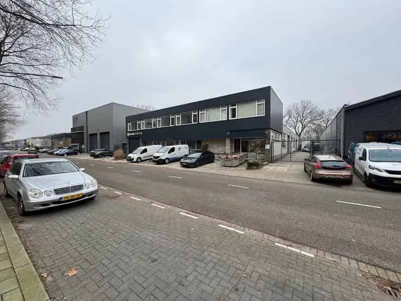 Kantoorruimte te huur Zwijndrecht 110m2