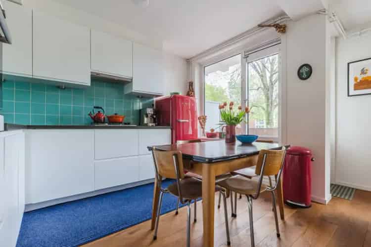 Amsterdam West 3-kamerappartement  2 Balkons  Gerenoveerd