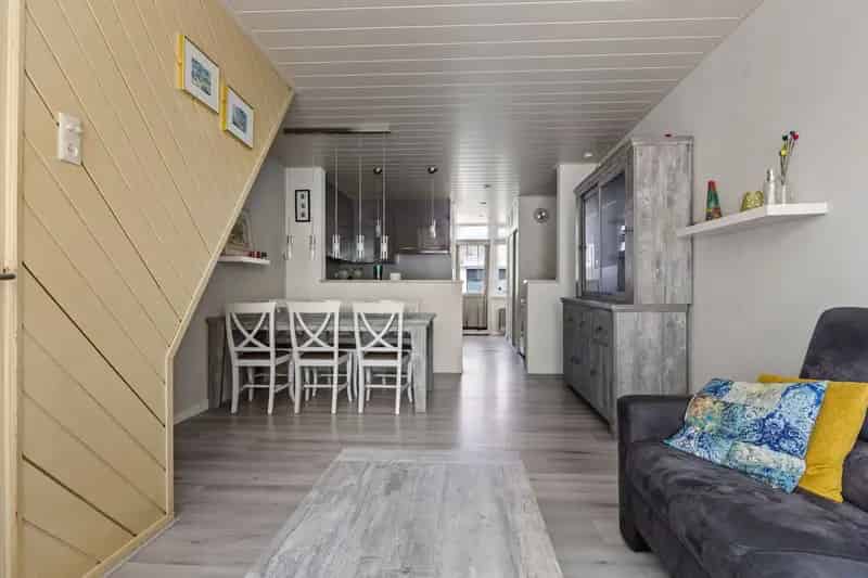 Tussenwoning Waalwijk 3 slaapkamers tuin airco