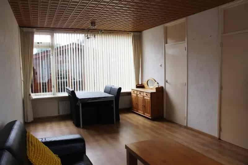 Tussenwoning Barger-Compascuum 3 slaapkamers renovatie nodig