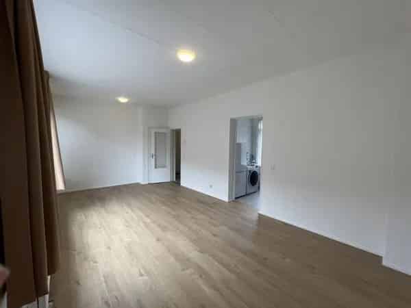 Gerenoveerd 2-Kamer Appartement met Waterzicht Rotterdam