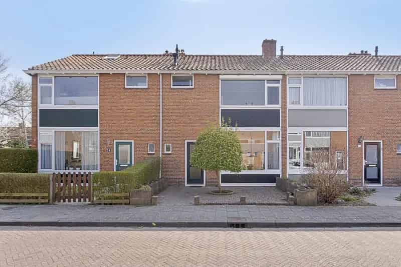 3 Slaapkamers Een gezinswoning Zierikzee Instapklaar Moderne Keuken