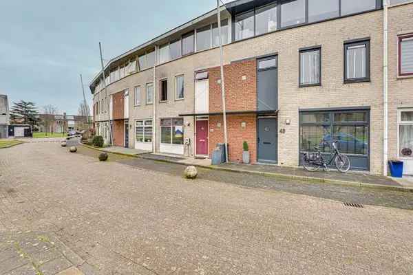 Ruime Tussenwoning 4 Slaapkamers Tuin Energielabel A