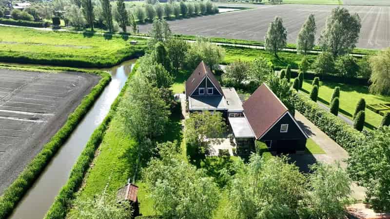Landelijke woning met 6 slaapkamers en 13ha grond Oude Tonge
