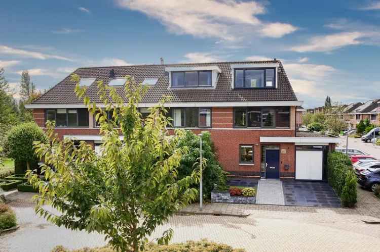 Moderne 5 Slaapkamer Familiewoning Esse Hoog - Volledig Gemoderniseerd