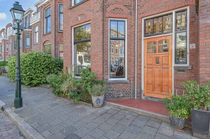 Herenhuis te koop Statenkwartier 6 slaapkamers 2 badkamers