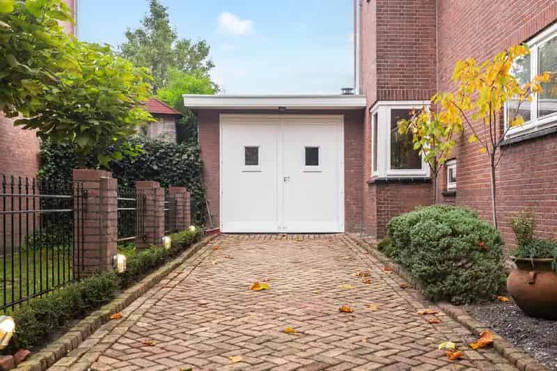 Huis te koop Waalwijk Burgemeester van der Klokkenlaan