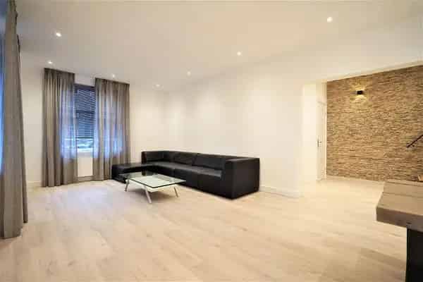 Dubbel Benedenhuis Amsterdam Zuid 5 Slaapkamers 2 Badkamers