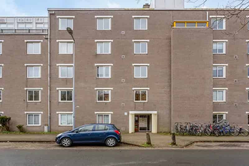 4-kamer appartement Amsterdam Buitenveldert  Energielabel A Balkon Zuid