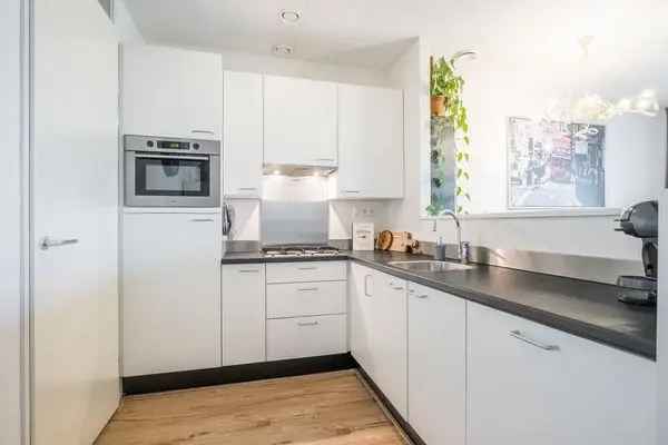 Modern Appartement 87m2 nabij Spoorpark