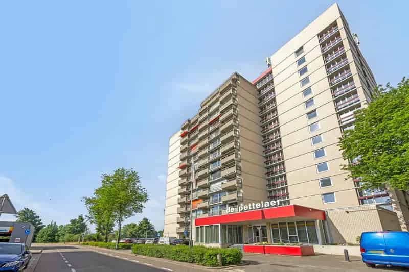 Appartement te koop Zuid: levensloopbestendig, ruim balkon, kluswoning