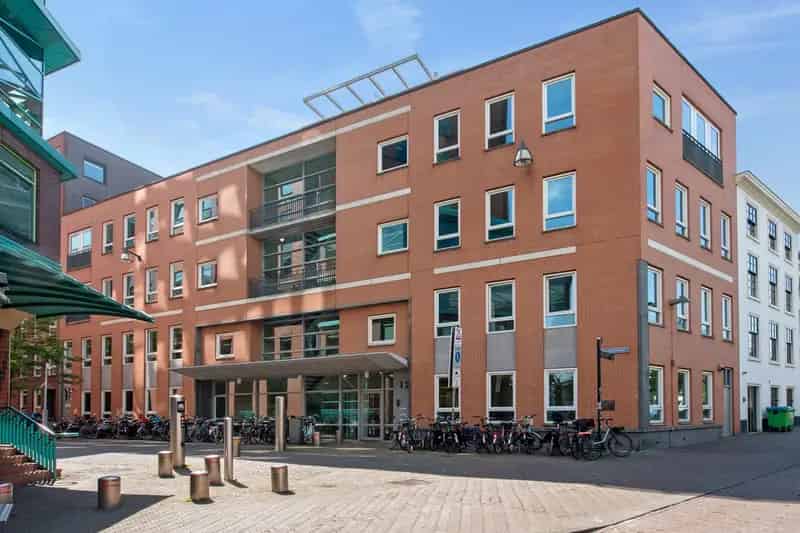 Kantoorruimte Den Haag Muzenstraat 120 te huur