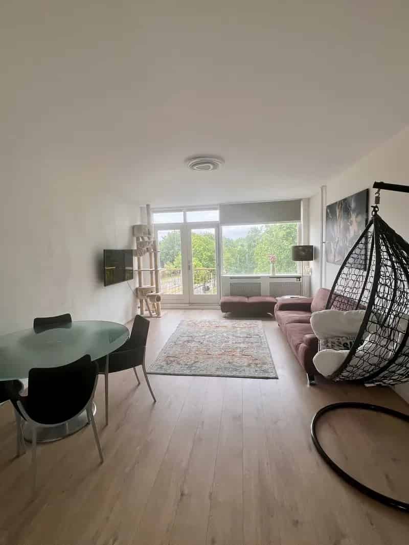 Kamer te Huur Vrouwelijke Huurder Rustig Huis Balkon Tram 4 Leyweg