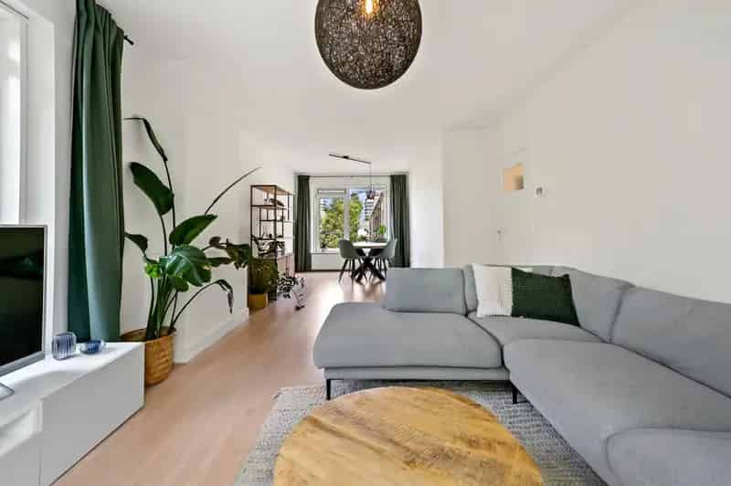 Appartement te koop Rijswijk 3 slaapkamers 2 balkons gerenoveerd
