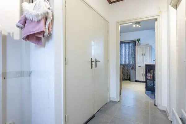 Ruime 2-onder-1-kapwoning Limbricht Grote Garage Veel Potentie