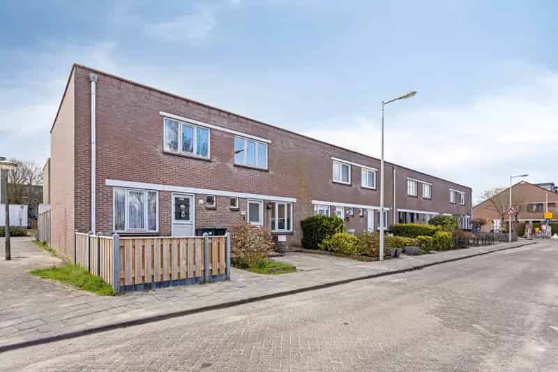 3 Kamer Eengezinswoning Amsterdam 73m2 Tuin Nabij Metro