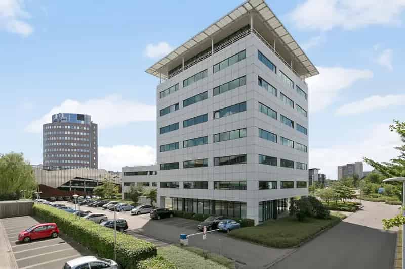 Kantoorruimte te huur Den Bosch Pettelaarpark 870m²