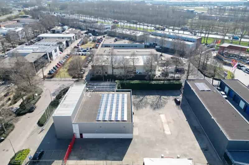 Bedrijfshal Alblasserdam te huur 895m²